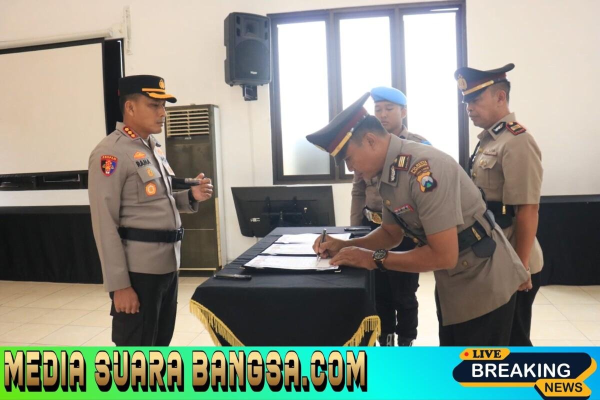 Berlangsung Khidmat; Kapolresta Banyuwangi Pimpin Sertijab Kapolsek Jajaran
