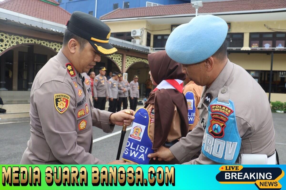 Cegah Bullying Kapolres Pelabuhan Tanjungperak Kukuhkan Polisi Siswa