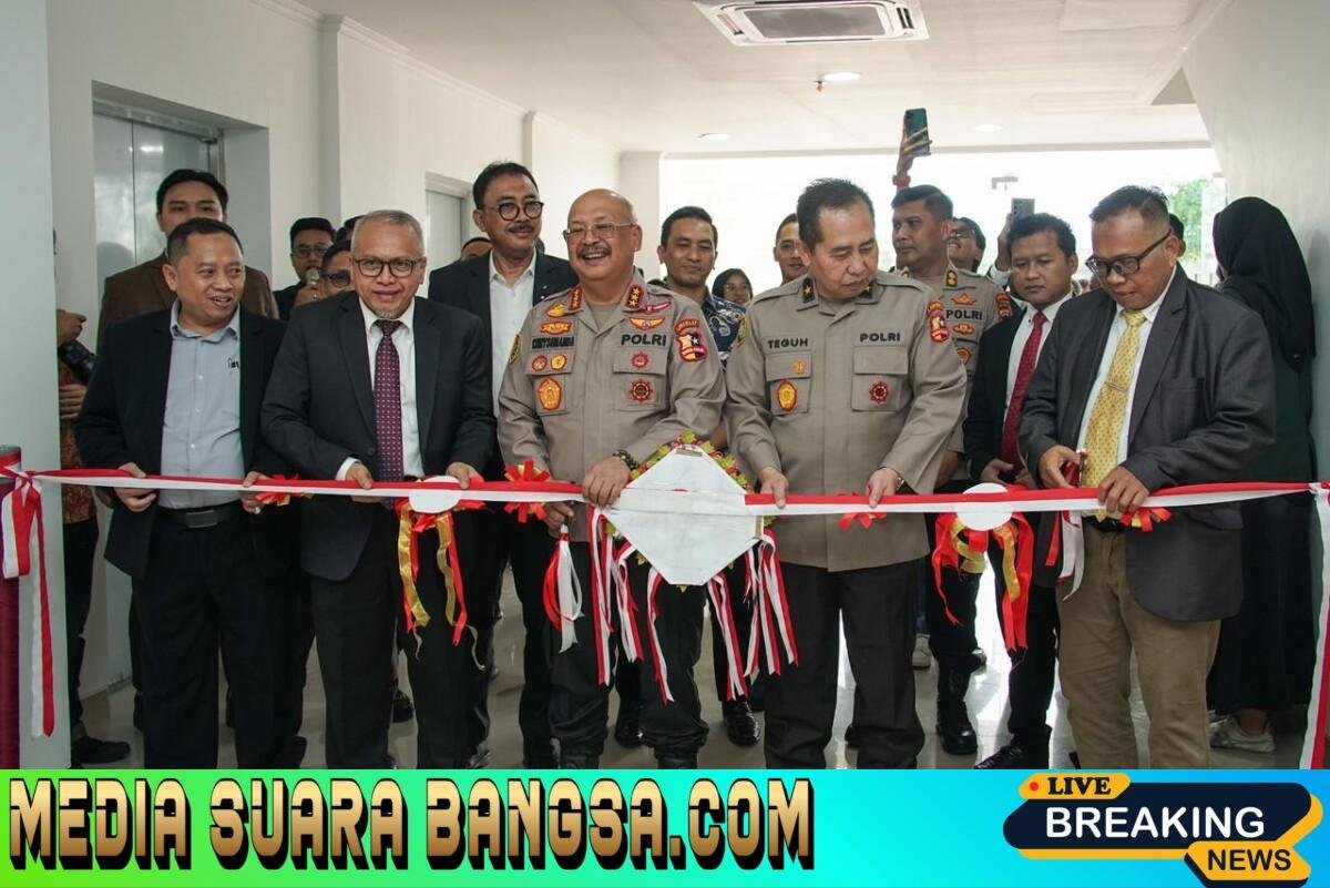 FH UNISSULA LAUNCHING PUSAT STUDI KEPOLISIAN, WAKAPOLRI: DORONG RISET STRATEGIS DAN RUJUKAN KEBIJAKAN NASIONAL