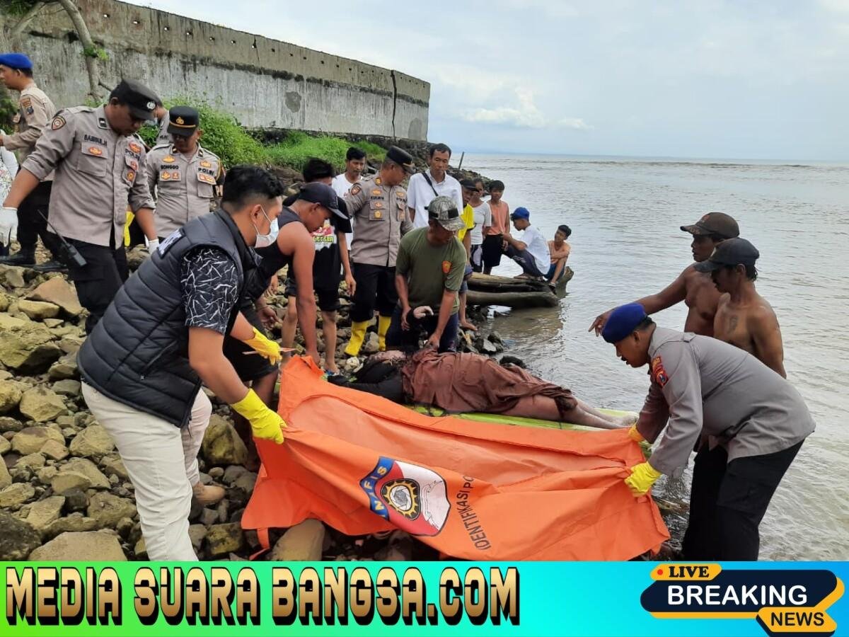 Penemuan Mayat Pria Tanpa Identitas di Perairan Kedung Derus, Polisi Lakukan Evakuasi dan Penyelidikan