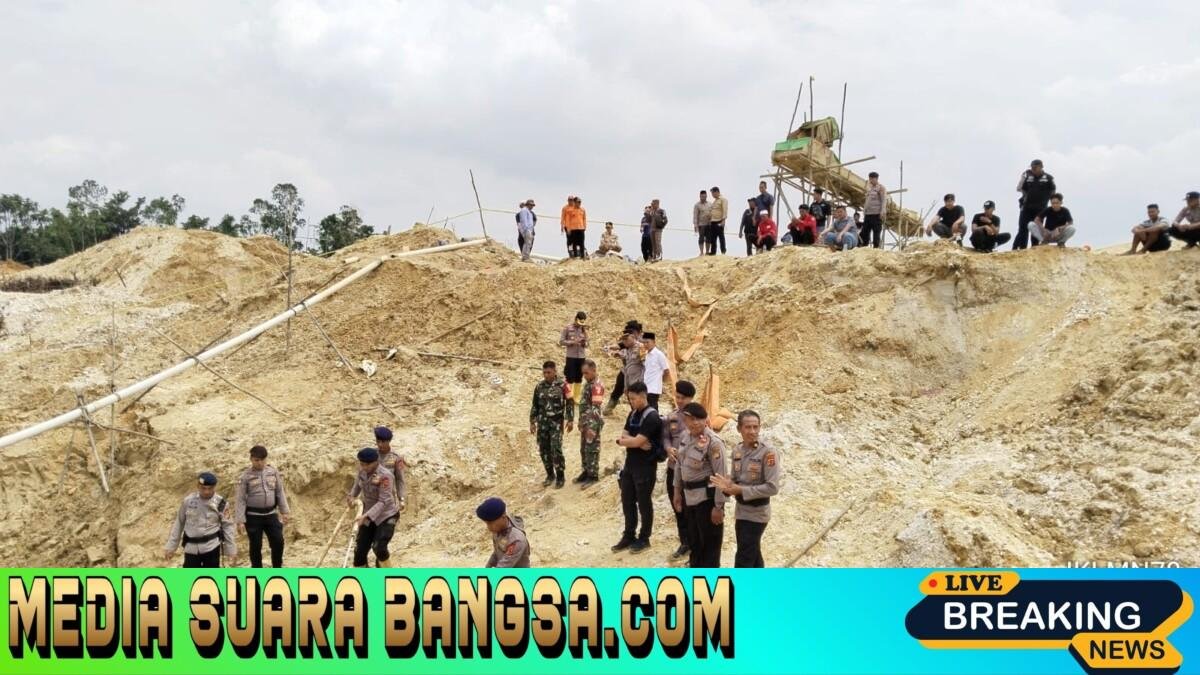 Polri Gerak Cepat Evakuasi Kecelakaan Kerja Masyarakat Yang Tertimbun Longsor