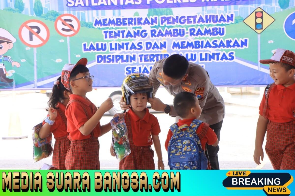 Polisi Sahabat Anak : Polres Madiun Edukasi Tertib Lalin Sejak Dini