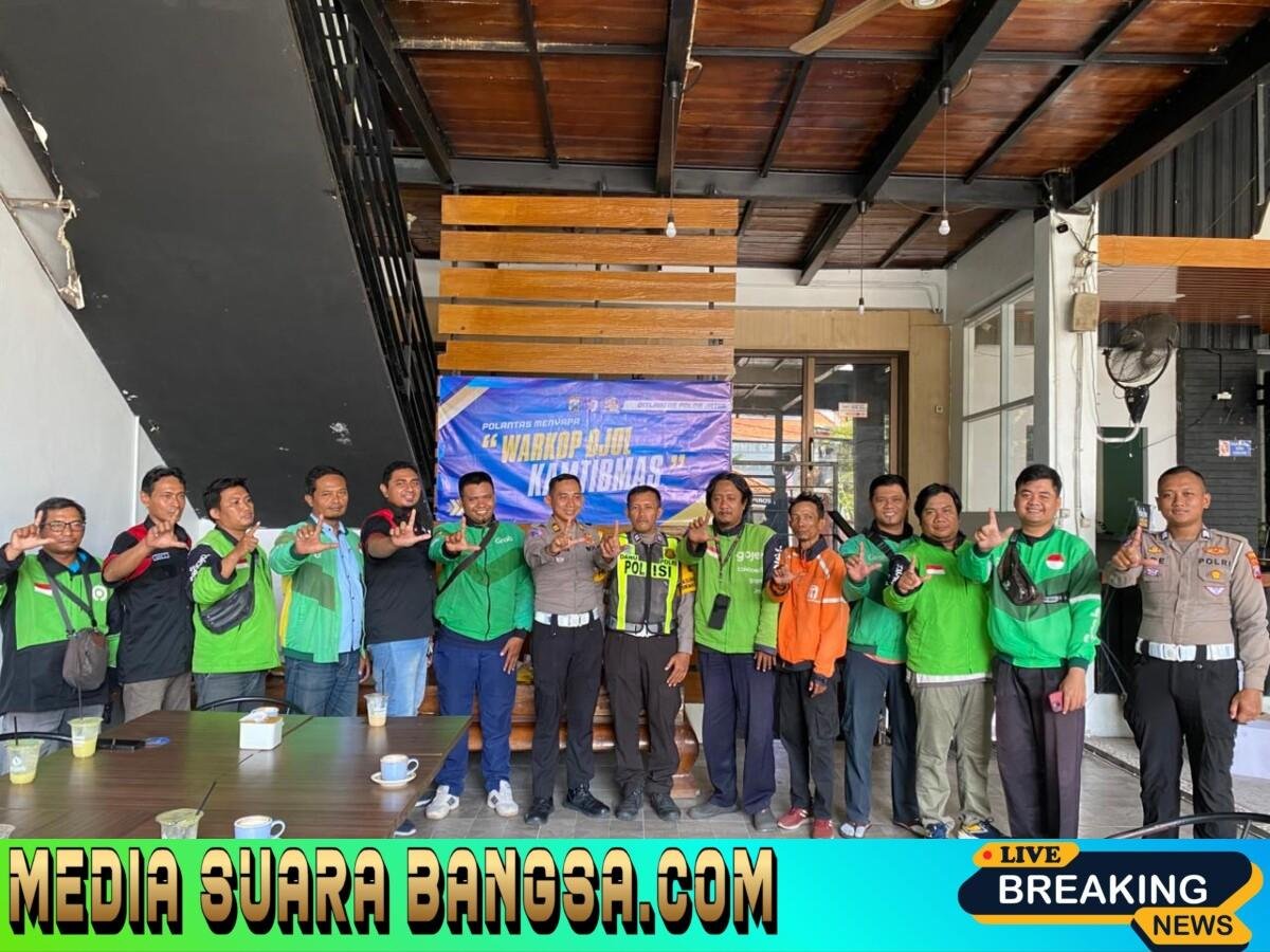 Operasi Keselamatan Semeru Polres Lamongan Ajak Ojol Jadi Pelopor Tertib Lalin