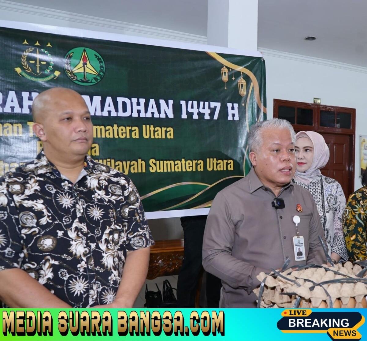 Bantu Pemenuhan Bahan Pangan Dan Upaya Stabilisasi Harga, Kejati Sumut Bersama Ikatan Adhyaksa Dharmakarini (IAD) Gelar Pasar Murah