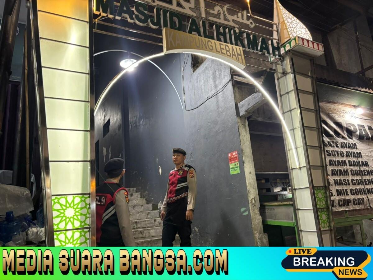 Sat Samapta Polres Klungkung Amankan Kegiatan Sholat Subuh di Masjid Al Hikmah Kampung Lebah