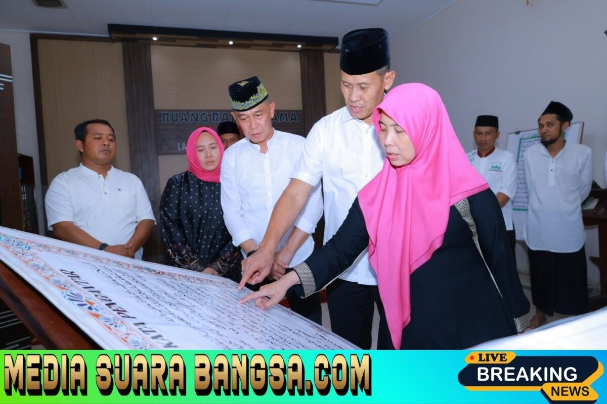 resmikan al-qur’an raksasa, kakanwil ditjenpas jatim: lapas banyuwangi berhasil buktikan pembinaan berbasis kreativitas