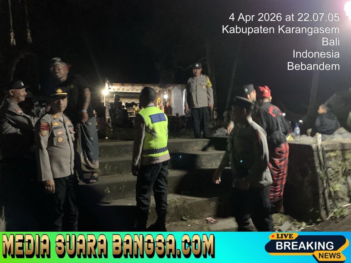 Jaga Kamtibmas, Polsek Bebandem Amankan Gelaran Hiburan Musik di Pura Telaga Liligundi