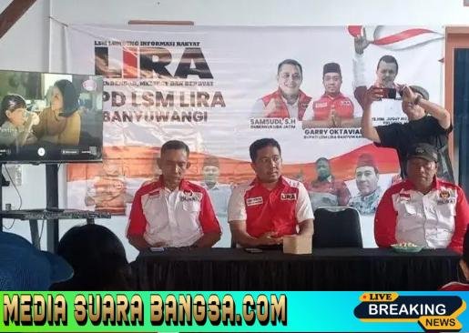 BUPATI LIRA Banyuwangi GERRY OKTAVIAN Pimpin Rapat Pemantapan Deklarasi LSM LIRA.