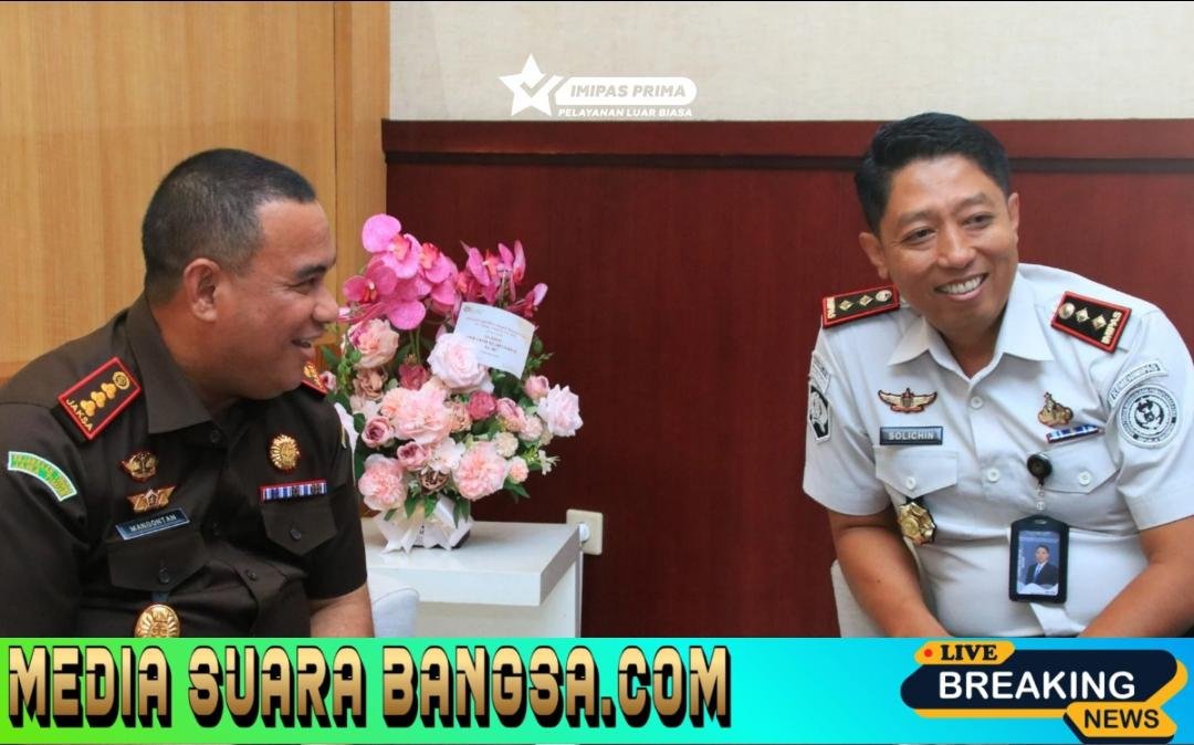 Kalapas Kelas IIA Banyuwangi Kunjungi Kejari, Tegaskan Sinergi Lintas Instansi untuk Penguatan Penegakan Hukum