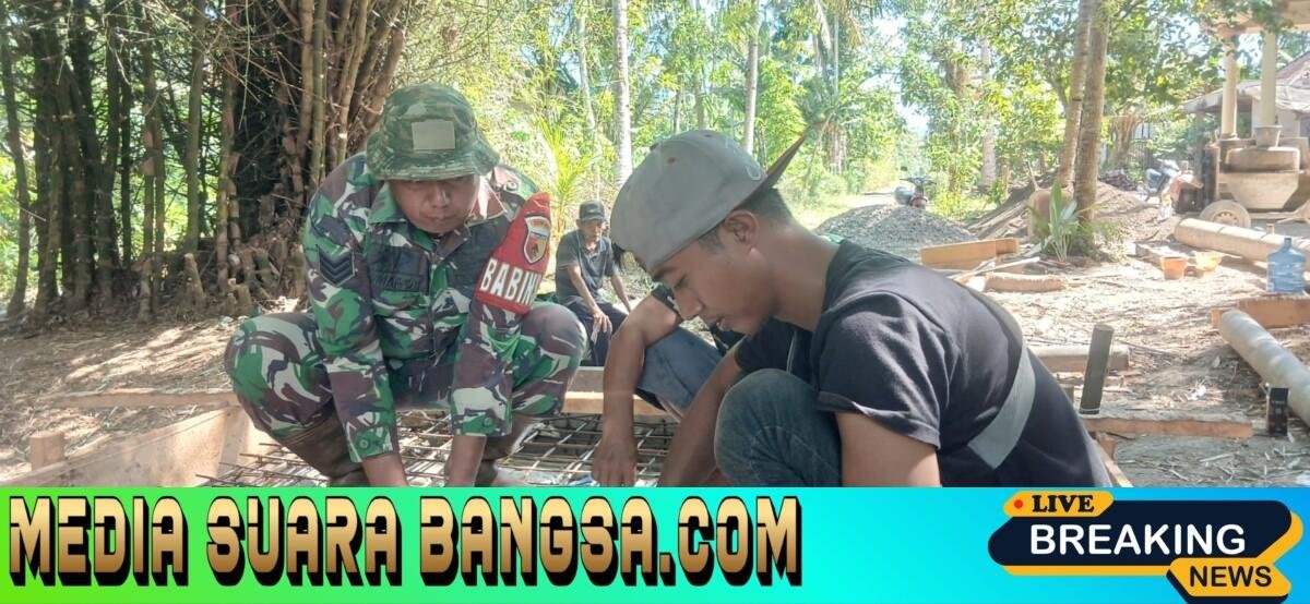 Semangat Kebersamaan Gotong Royong, Babinsa dan Warga Pengecoran Jembatan Jalur Desa