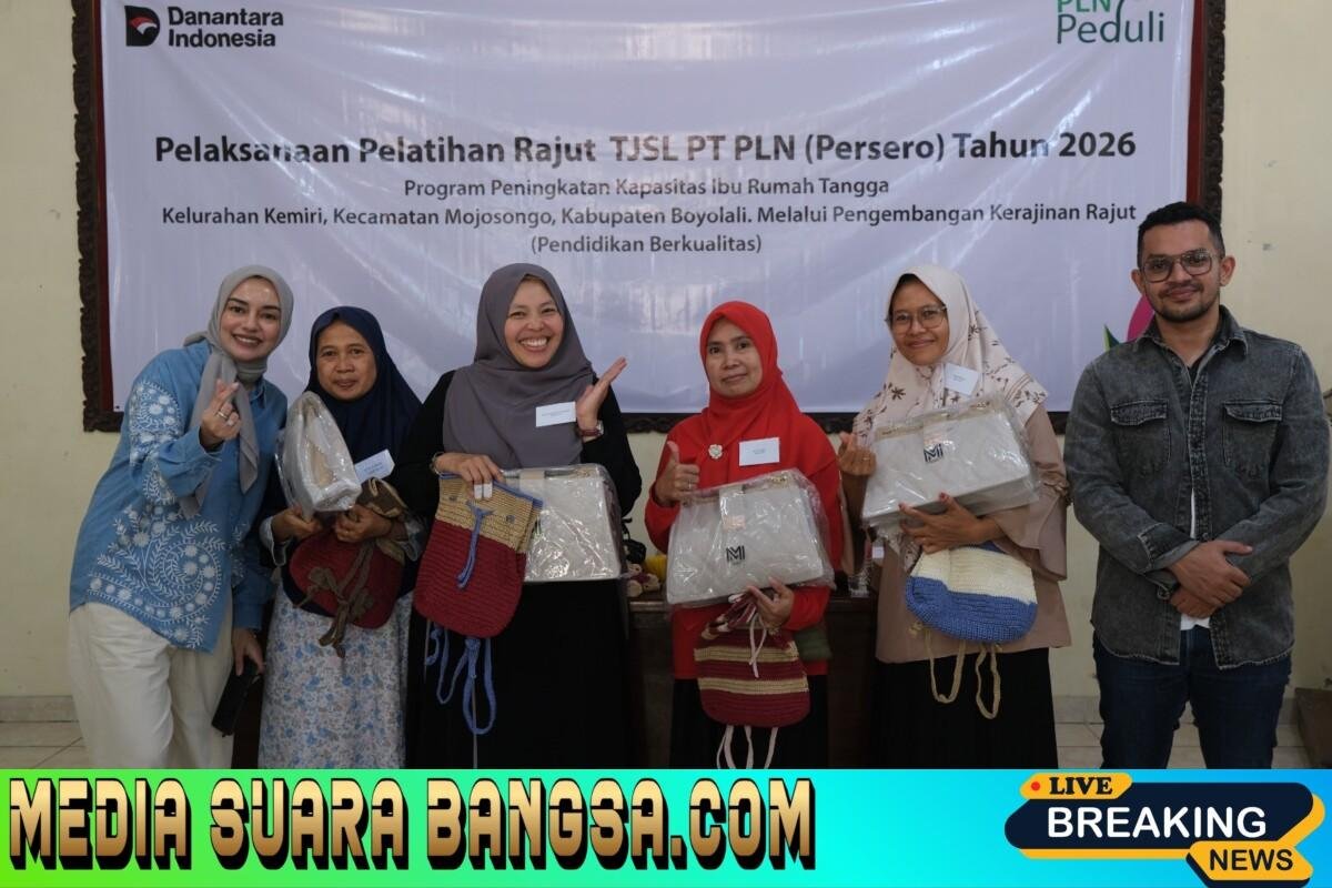 Sasar Pasar Internasional, PLN UIP JBTB Berdayakan Kelompok Wanita Boyolali Lewat Pelatihan Merajut