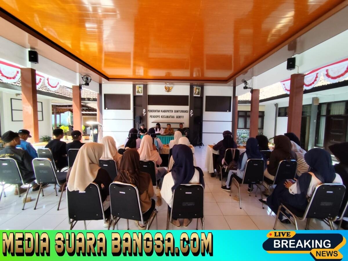 Apresiasi Sukses Pengibaran Bendera Merah Putih di Temuasri 28 Anggota Paskibra Kecamatan Sempu Resmi Dilepas dan Dibubarkan